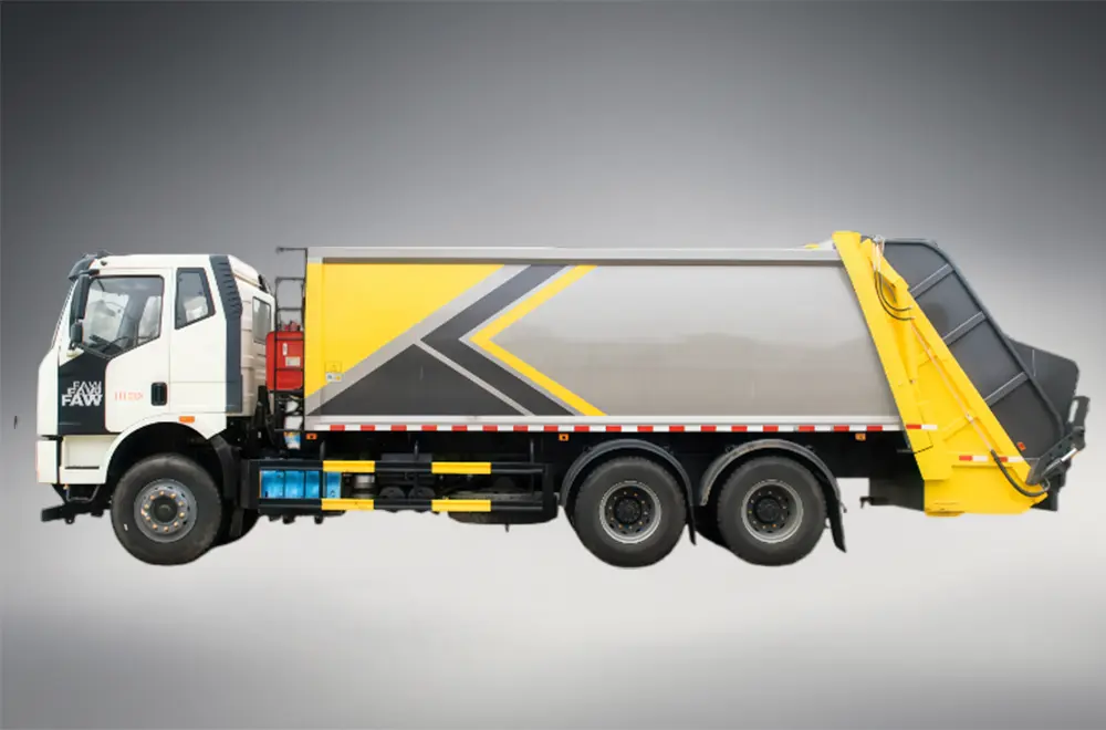 China Faw Garbage Compactor Truck (1)