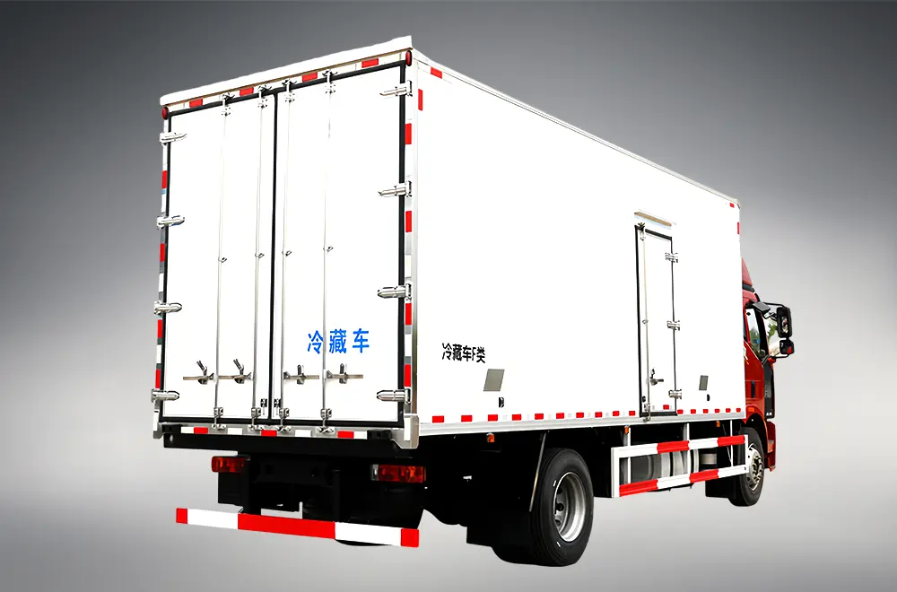China Faw Jiefang J6p Refrigerated Truck (2)