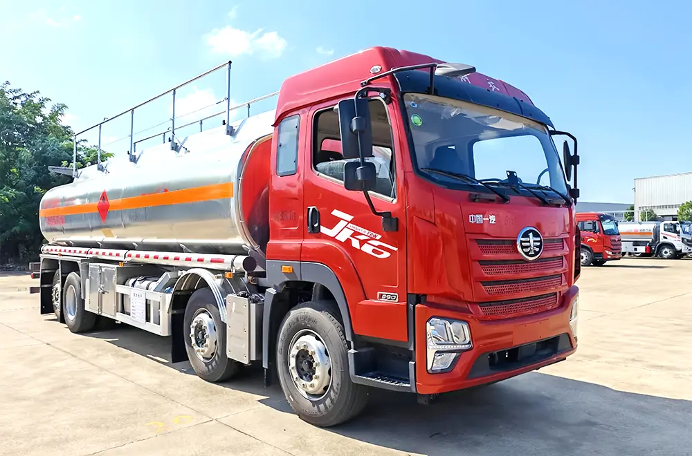 China Faw Jk6 Fuel Delivery Truck (3)