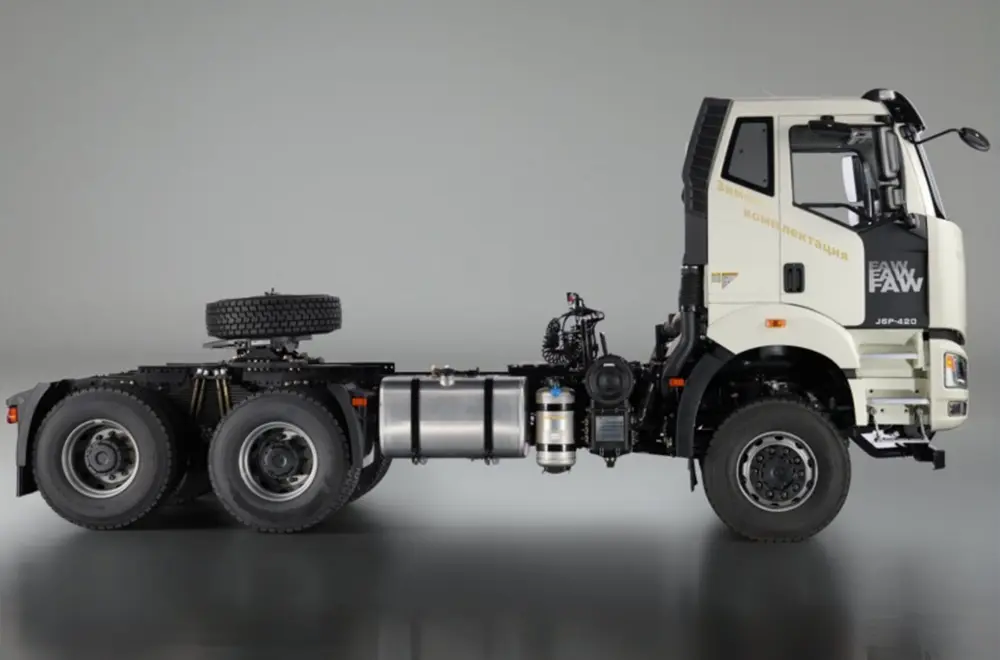 FAW Jiefang J6P Tractor Truck (4)