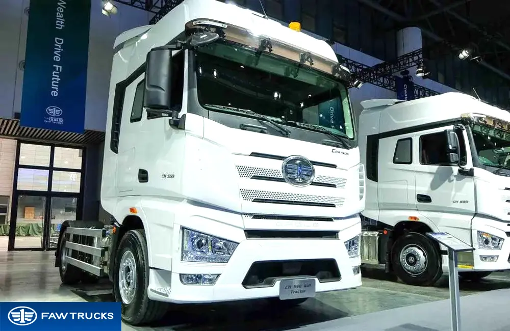 White CORTRON CH 550 4x2 tractor truck displayed at an exhibition, featuring the FAW Trucks logo and CH 550 badge.