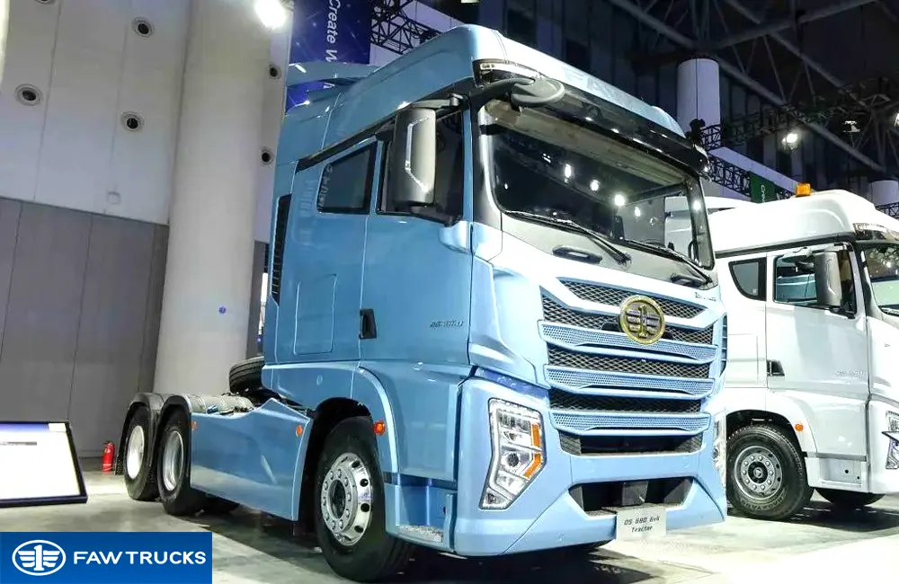 DORTRON DS 680 6x4 tractor truck with FAW branding on display.
